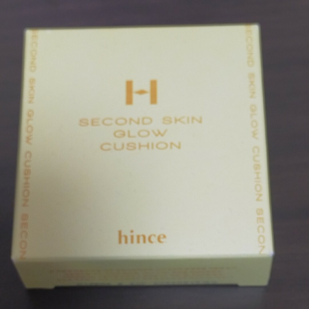 hince(ヒンス)のhince クッションファンデ　グロウ21IVORY コスメ/美容のベースメイク/化粧品(ファンデーション)の商品写真