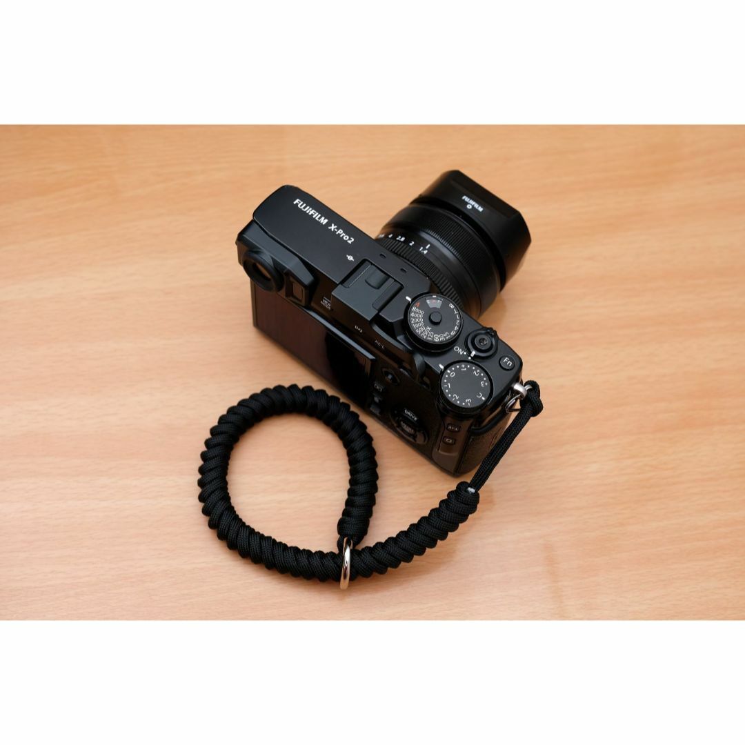 パラコード ハンドストラップ 黒 カメラストラップ 一眼レフ ミラーレス スマホ/家電/カメラのカメラ(その他)の商品写真