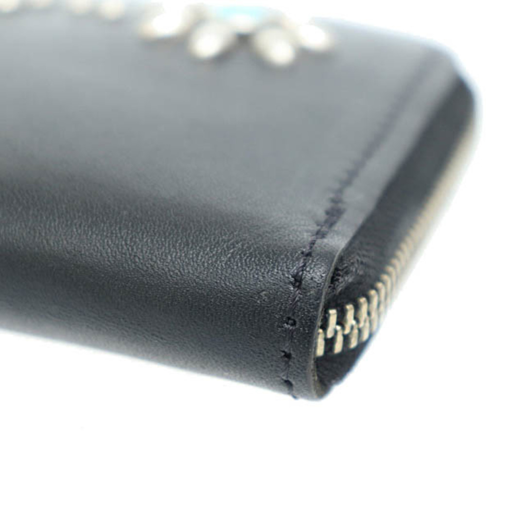 HTC(ハリウッドトレーディングカンパニー)のエイチティーシー HTC フローラル ターコイズ スタッズ ロング ウォレット黒 メンズのファッション小物(長財布)の商品写真