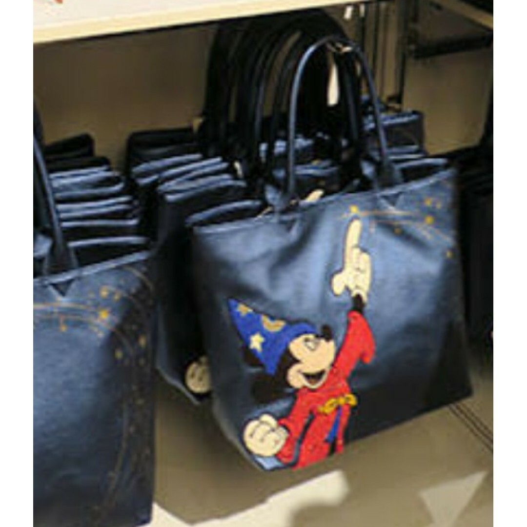 Disney(ディズニー)のd23限定トートバッグ レディースのバッグ(トートバッグ)の商品写真