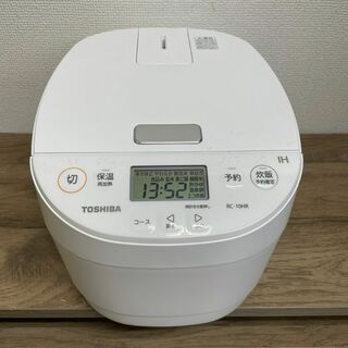 トウシバ(東芝)の東芝　炊飯器　5.5合炊き　RC-10HR　2023年製(炊飯器)