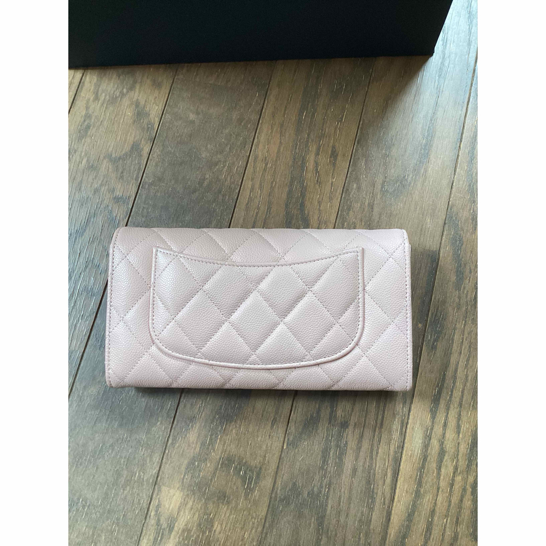 CHANEL(シャネル)のシャネル　長財布　CHANEL 新作ピンク系 レディースのファッション小物(財布)の商品写真