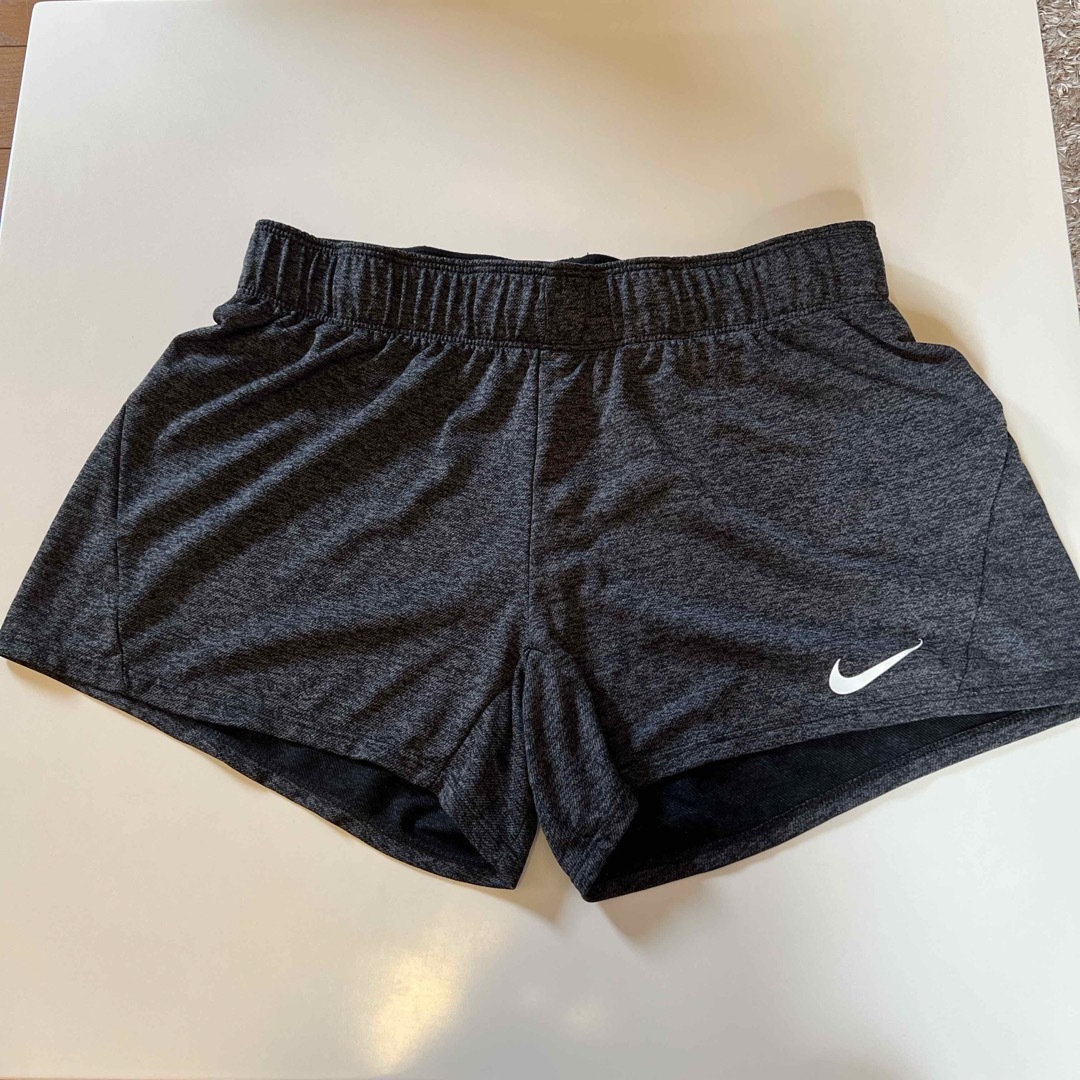 NIKE(ナイキ)のNIKE ランニングウェア スポーツ/アウトドアのトレーニング/エクササイズ(その他)の商品写真