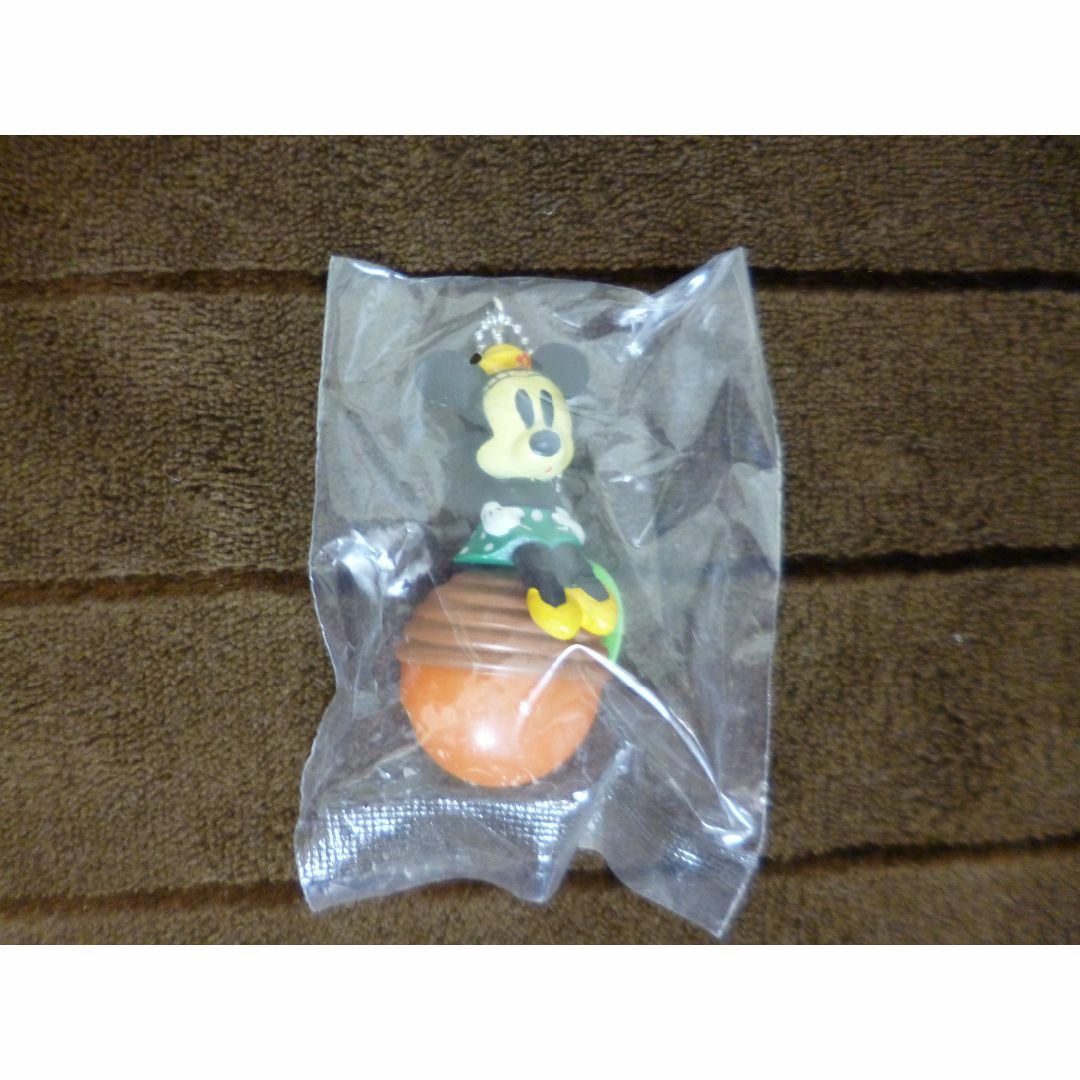 Disney(ディズニー)の☆ディズニーキャラクター どんぐりんりんマスコット ミニーマウス（単品）☆ラスト エンタメ/ホビーのフィギュア(SF/ファンタジー/ホラー)の商品写真