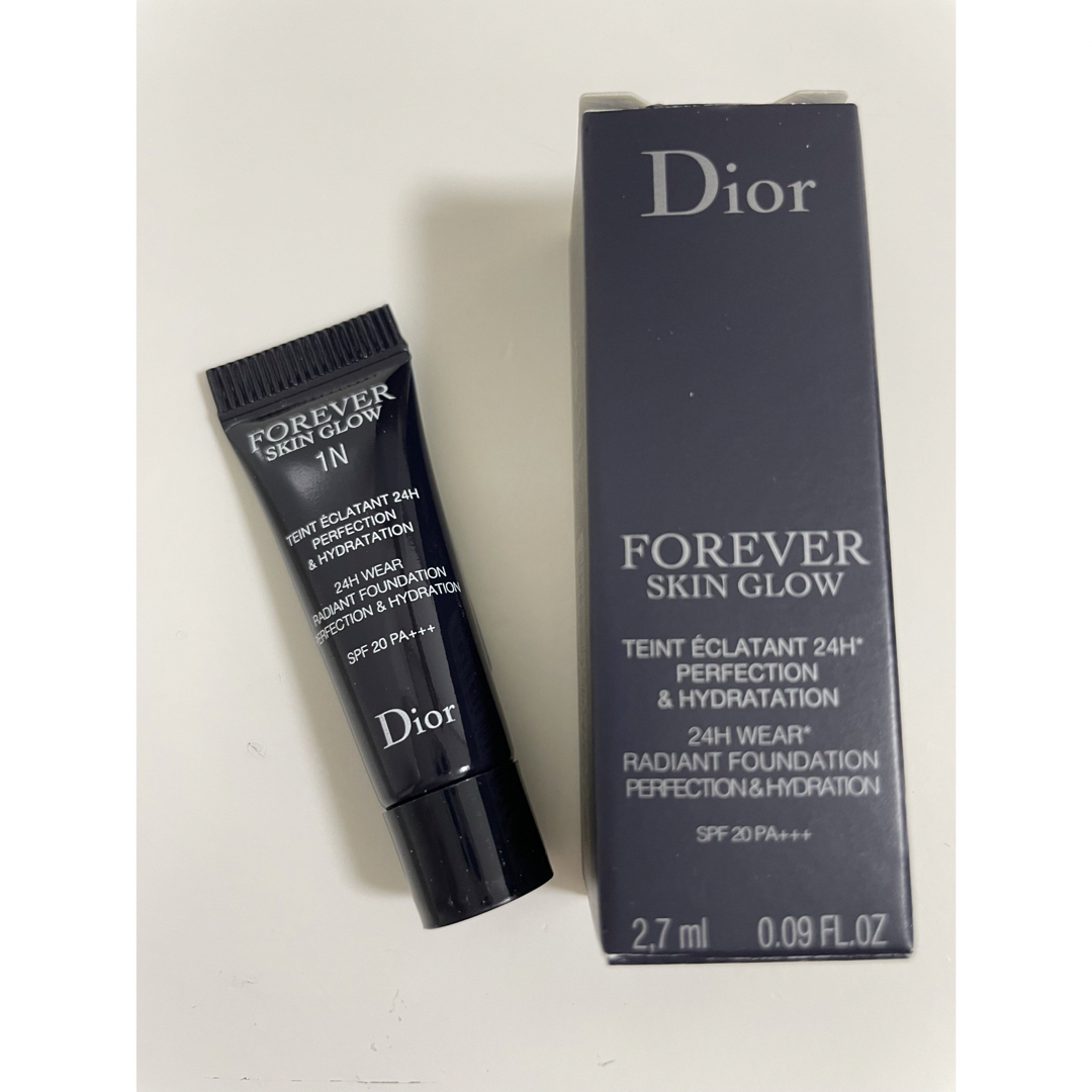 Dior(ディオール)のディオールスキンフォーエヴァーフルイドグロウリキッドファンデーション　サンプル コスメ/美容のベースメイク/化粧品(ファンデーション)の商品写真