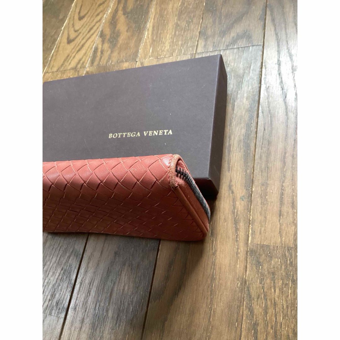 Bottega Veneta(ボッテガヴェネタ)のボッテガ　長財布　ピンク系 レディースのファッション小物(財布)の商品写真