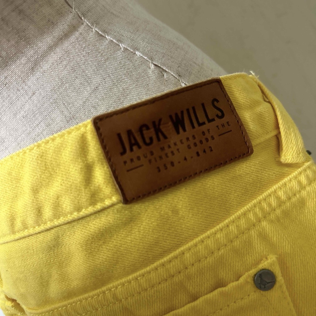 JACK WILLS ジャックウィルス 黄色　ショートパンツ　美品 レディースのパンツ(ショートパンツ)の商品写真