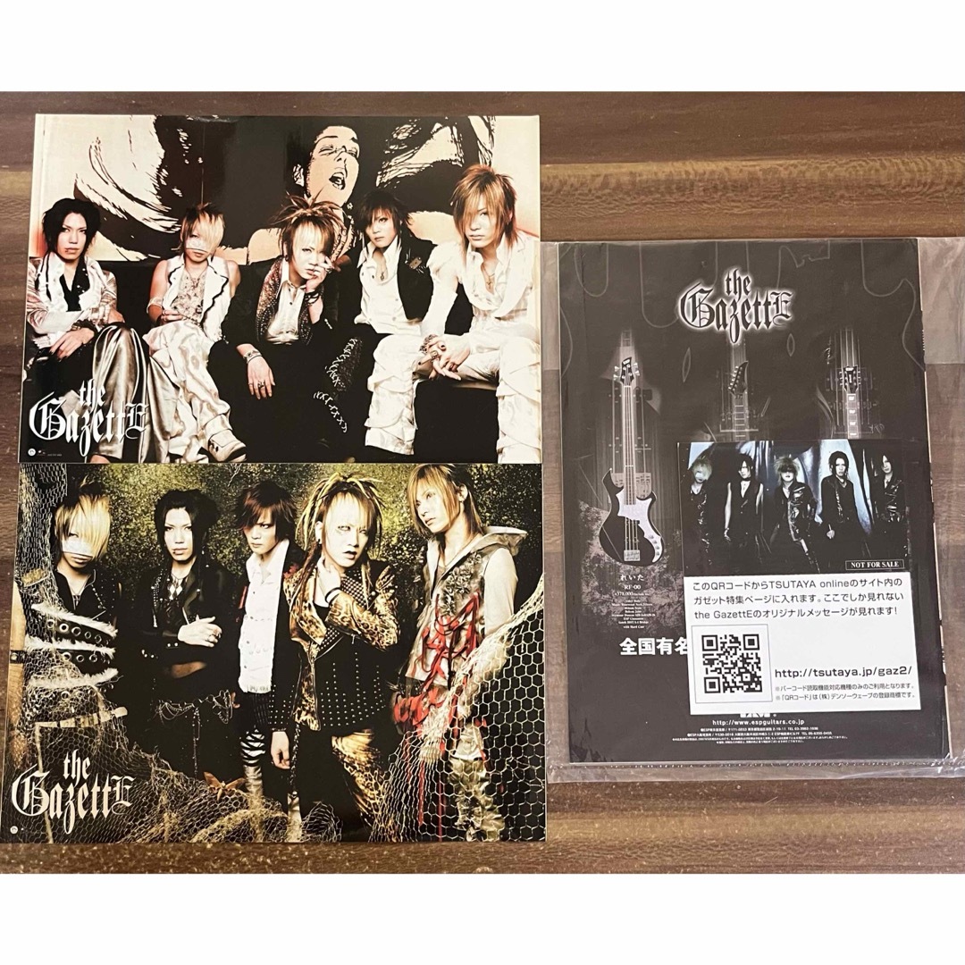 the GazettE ステッカー2枚&非売品楽器チラシ エンタメ/ホビーのタレントグッズ(ミュージシャン)の商品写真