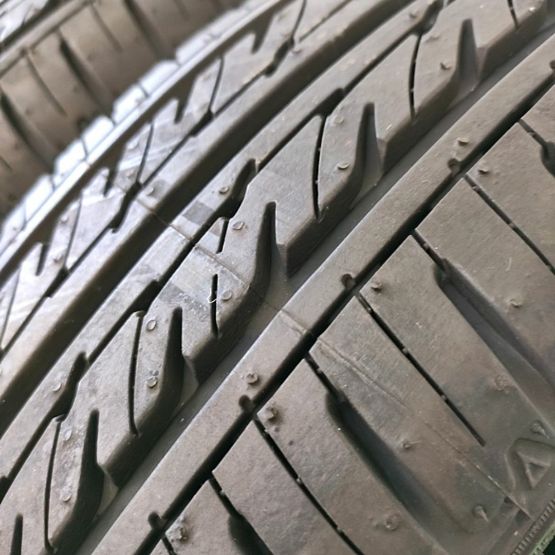 Goodyear(グッドイヤー)のGOODYEAR 165/65R15 81S GT-ECO 4本 YA724 自動車/バイクの自動車(タイヤ)の商品写真