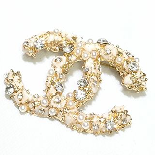 CHANEL - 限定 CHANEL シャネル ブローチ ピンバッチ マトラッセ CHANEL - 限定 CHANEL シャネル ブローチ ピンバッチ マトラッセ