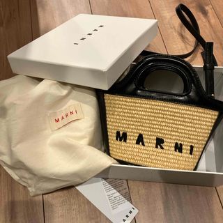 MARNIショルダーバッグ美品(ショルダーバッグ)