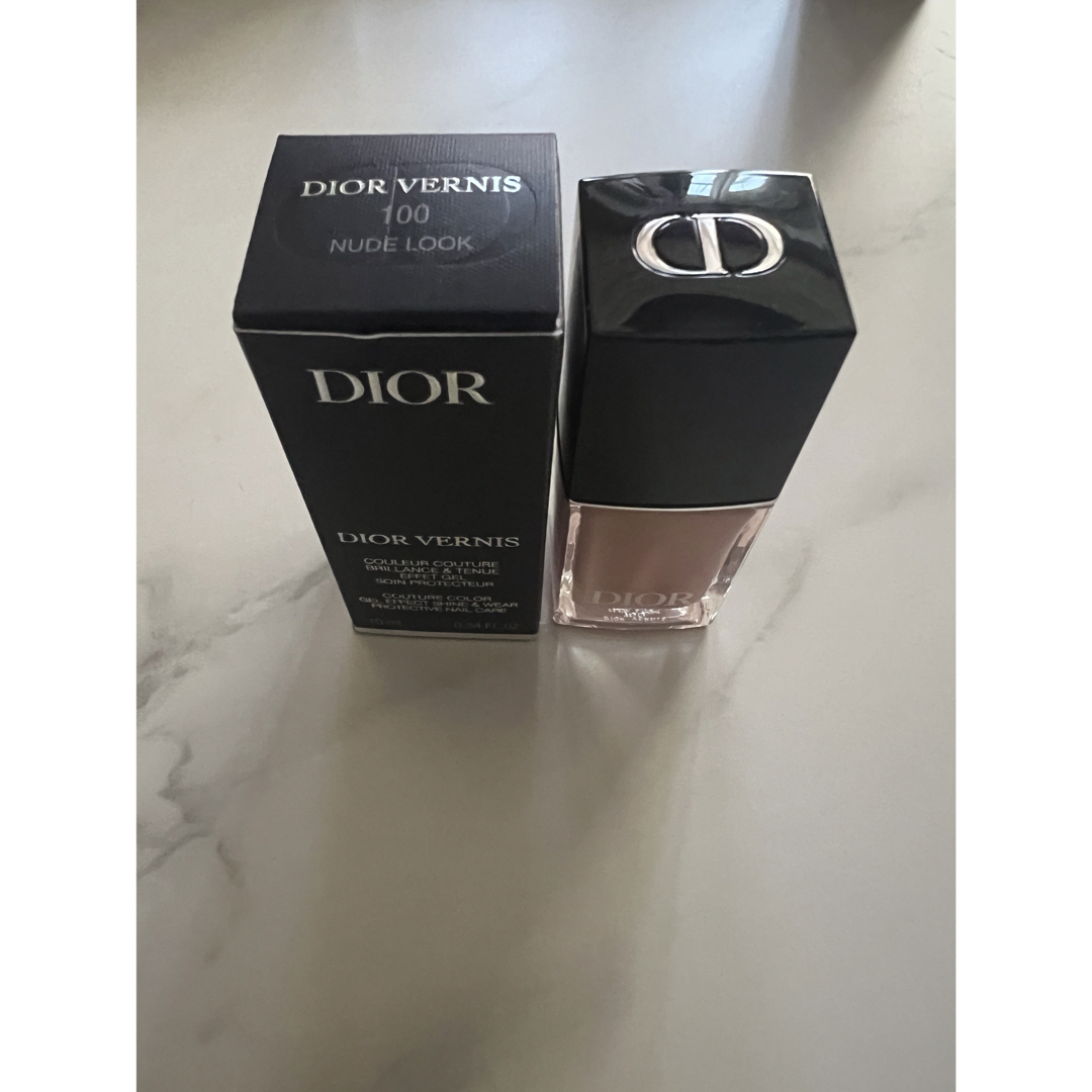 Dior(ディオール)のディオール　マニキュア コスメ/美容のネイル(マニキュア)の商品写真