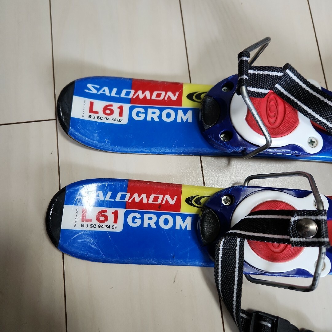 SALOMON(サロモン)のSALOMON　ショートスキー/ファンスキー　61cm スポーツ/アウトドアのスキー(板)の商品写真