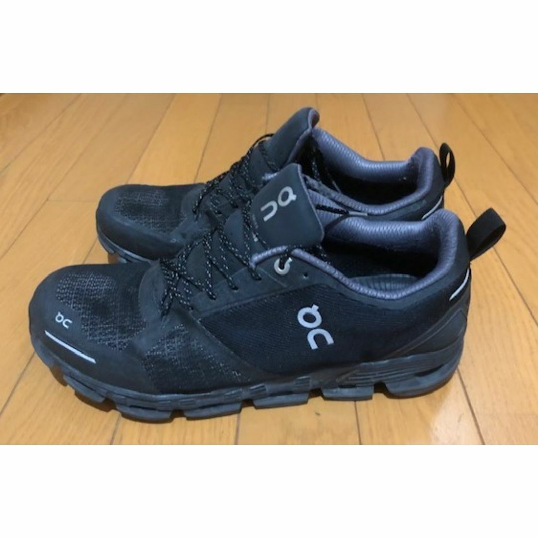 On(オン)のOn / オン Cloud Waterproof  スニーカー UK9.5  メンズの靴/シューズ(スニーカー)の商品写真