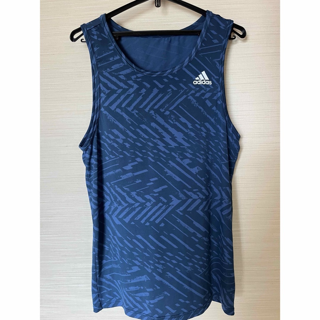 adidas(アディダス)のアディダス タンクトップ メンズ L メンズのトップス(タンクトップ)の商品写真