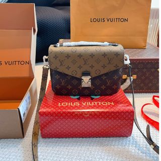 ルイヴィトン(LOUIS VUITTON)の大人気中 Louis vuittonルイヴィトン ショルダーバッグ(ハンドバッグ)