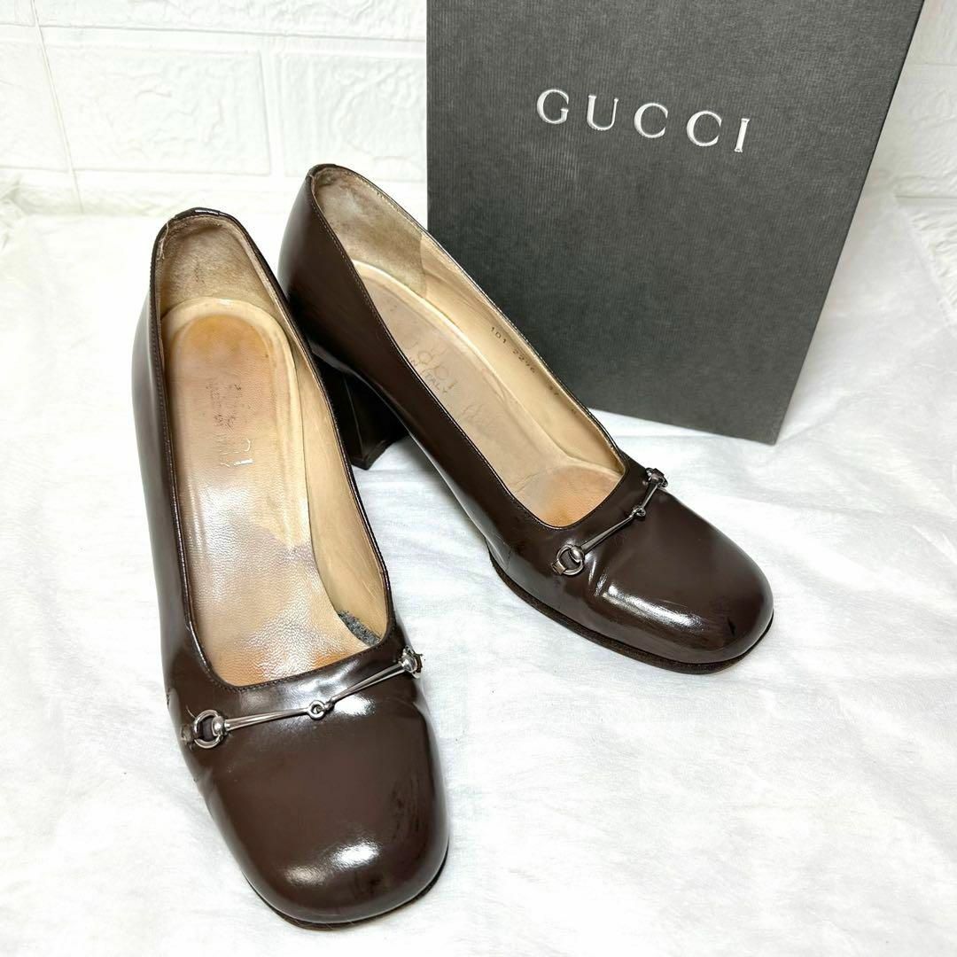 Gucci(グッチ)のグッチ　パンプス　ホースビット　ブラウン　37C レディースの靴/シューズ(ハイヒール/パンプス)の商品写真