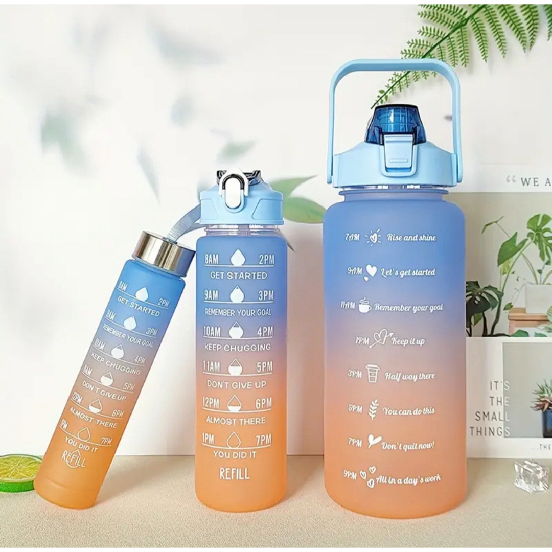 ウォーターボトル　300ml 韓国　アウトドア　カラフル　ミニ　タンブラー　水筒 インテリア/住まい/日用品のキッチン/食器(タンブラー)の商品写真