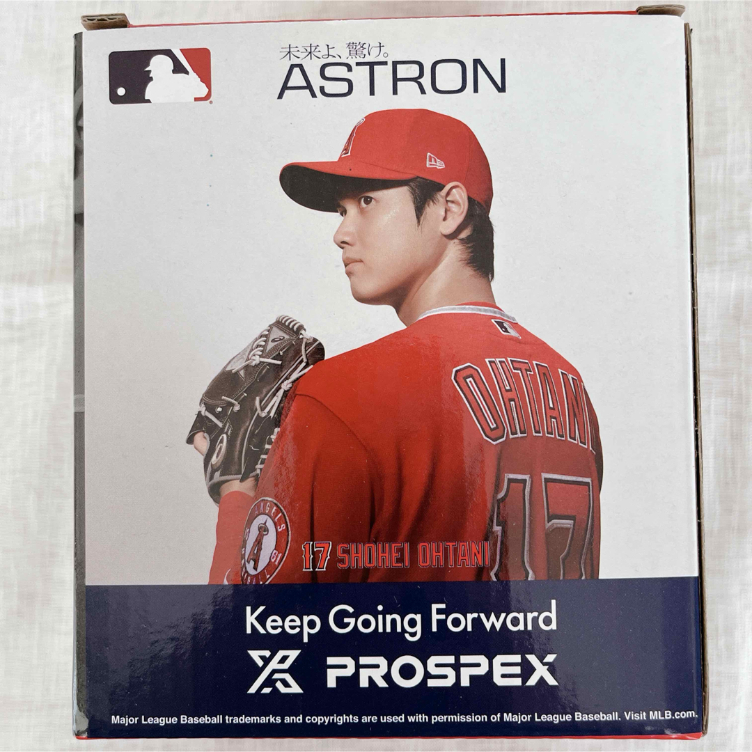 大谷翔平 二刀流 フィギュア アストロン 非売品 エンジェルス ドジャース スポーツ/アウトドアの野球(記念品/関連グッズ)の商品写真