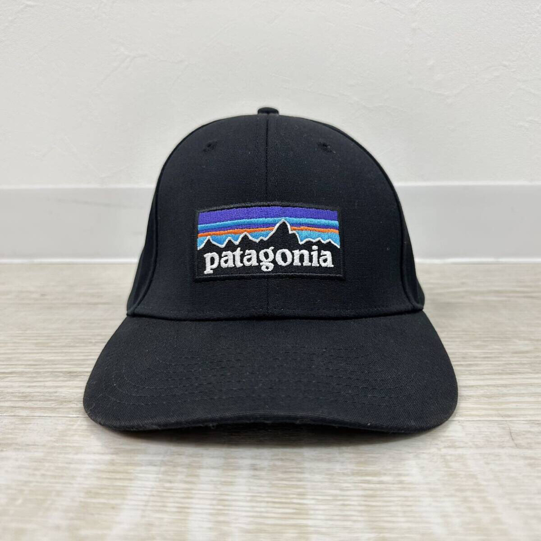 patagonia(パタゴニア)の定番 patagonia P-6 ロゴ ラジャー ザット ハット キャップ メンズの帽子(キャップ)の商品写真