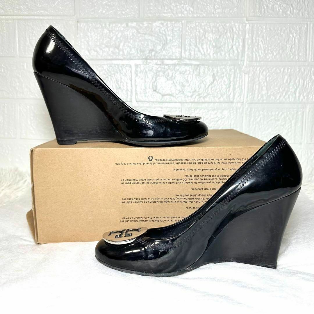 Tory Burch(トリーバーチ)のトリーバーチ　パンプス　ウェッジソール　黒　パテントレザー　6 1/2 M レディースの靴/シューズ(ハイヒール/パンプス)の商品写真