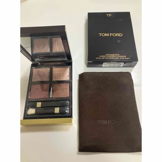 TOM FORD BEAUTY - トム フォード ビューティ アイカラークォード　42A ヘイズィセンシュアリティ