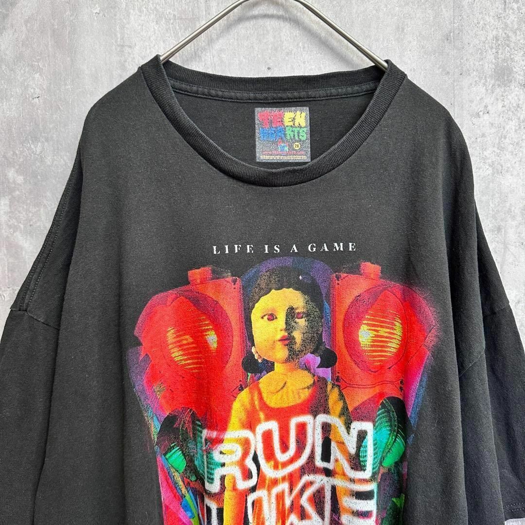 US古着　ムービーTシャツ　RUNLIKE HELL　2XL　ブラック黒　メンズ メンズのトップス(Tシャツ/カットソー(半袖/袖なし))の商品写真