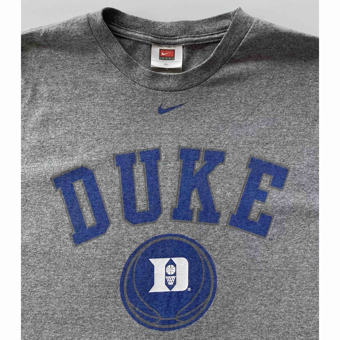 NIKE(ナイキ)のNIKE プリントTシャツ DUKE University XL グレー メンズのトップス(Tシャツ/カットソー(半袖/袖なし))の商品写真