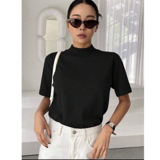 シーイン(SHEIN)のSHEIN DAZY モックネックニットトップス サマーニット(Tシャツ(半袖/袖なし))