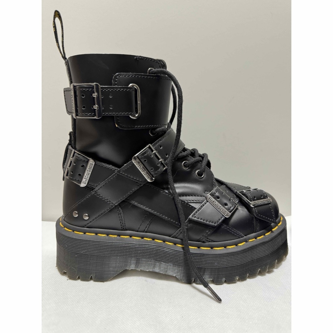 Dr.Martens(ドクターマーチン)のDr.Martens JADON STRAP 8 ホール ブーツ　(UK5) レディースの靴/シューズ(ブーツ)の商品写真