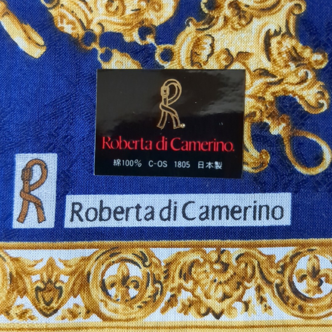 ROBERTA DI CAMERINO(ロベルタディカメリーノ)のROBERTA　ハンカチ　綿100%　新品　一枚 レディースのファッション小物(ハンカチ)の商品写真