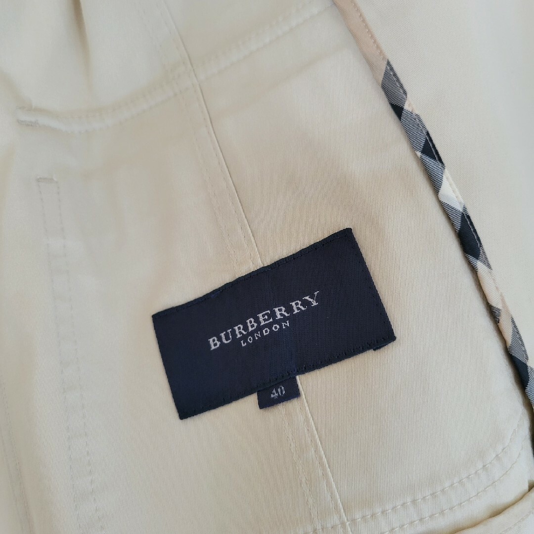 BURBERRY(バーバリー)のBURBERRYバーバリージャケット レディースのジャケット/アウター(テーラードジャケット)の商品写真