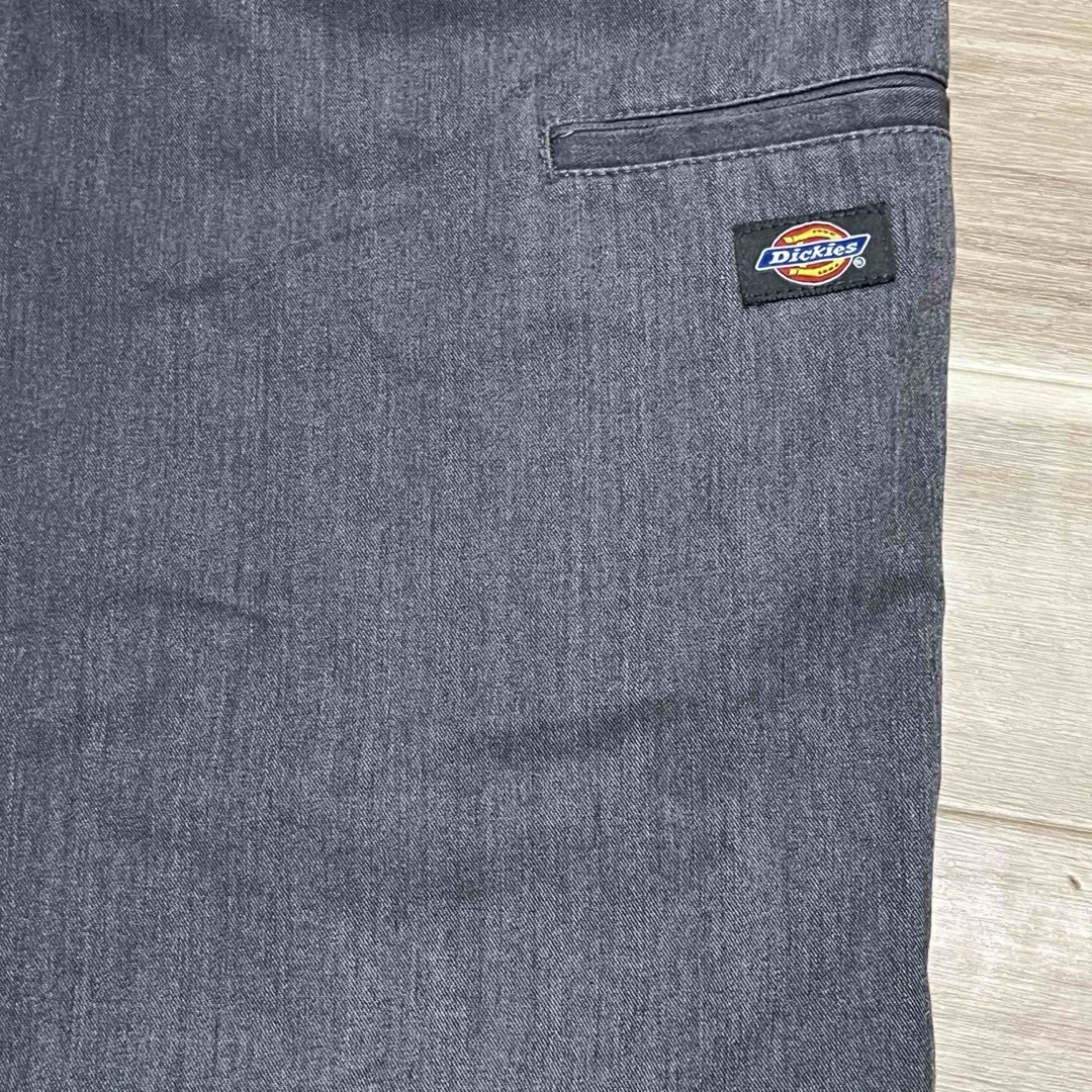 Dickies(ディッキーズ)のDickies ディッキーズ ハーフパンツ  グレー 34インチ メンズのパンツ(ショートパンツ)の商品写真