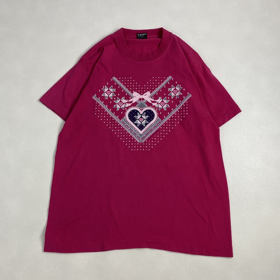 ヴィンテージ　半袖Tシャツ　90s　USA製　ENDLESS　DESIGNS レディースのトップス(Tシャツ(半袖/袖なし))の商品写真