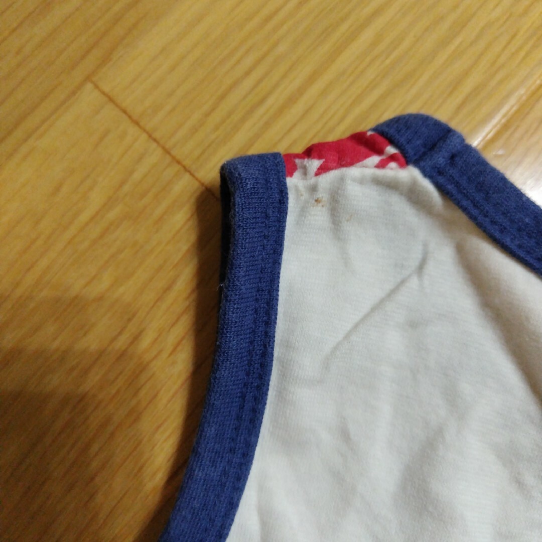 タンクトップ　95 キッズ/ベビー/マタニティのキッズ服男の子用(90cm~)(Tシャツ/カットソー)の商品写真