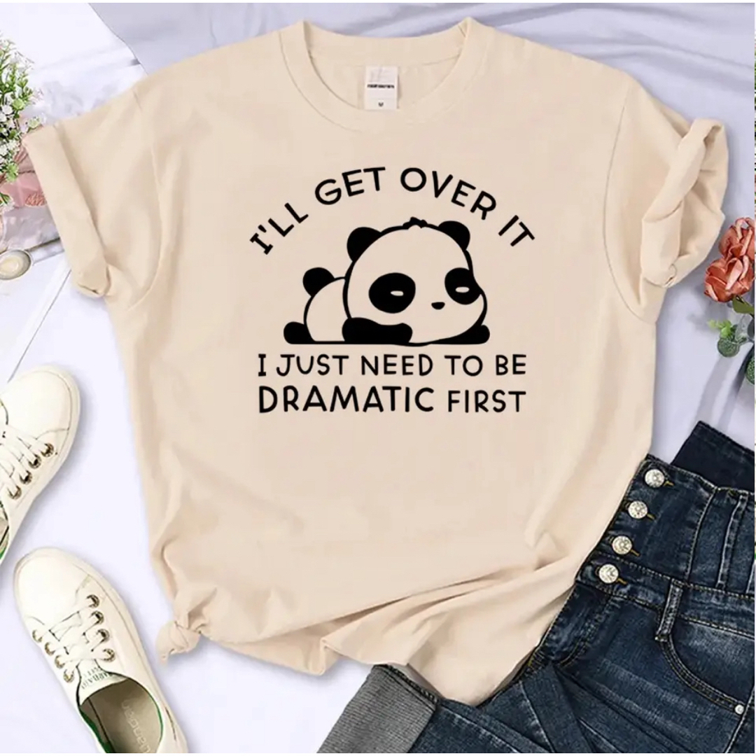 【即購入OK(^^)】Tシャツ半袖 パンダ　かわいい　大きめ　ゆったり　ビーチ レディースのトップス(Tシャツ(半袖/袖なし))の商品写真