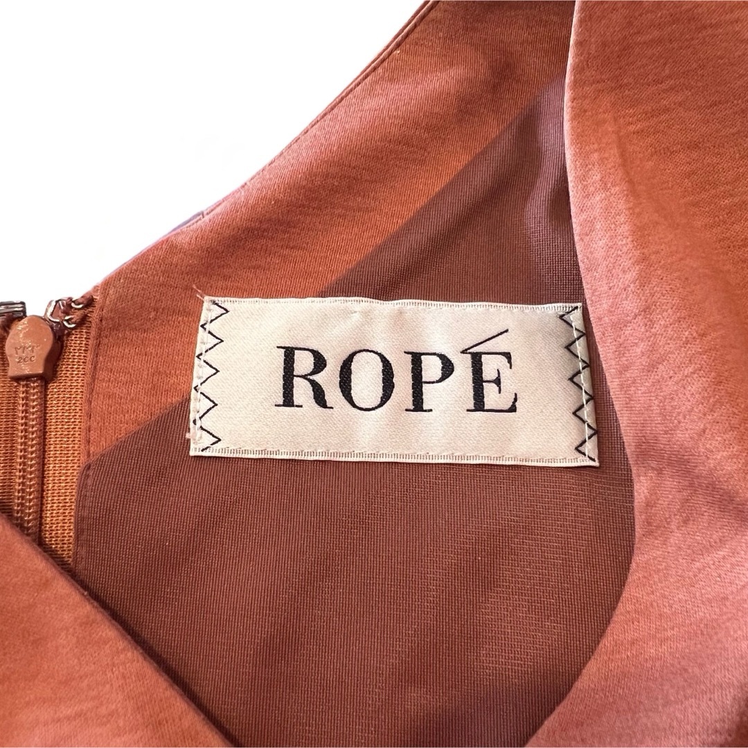 ROPE’(ロペ)の美品【ROPE】フレンチスリーブ　フレアーワンピース　ベルト取外し　M レディースのワンピース(ひざ丈ワンピース)の商品写真