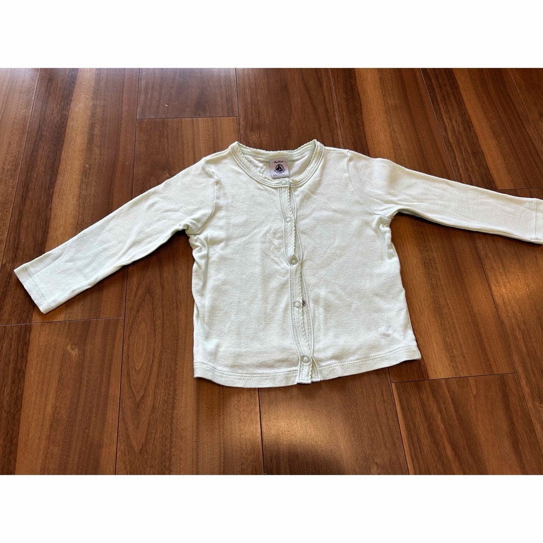 PETIT BATEAU(プチバトー)の長袖カットソー　3点セット キッズ/ベビー/マタニティのベビー服(~85cm)(シャツ/カットソー)の商品写真