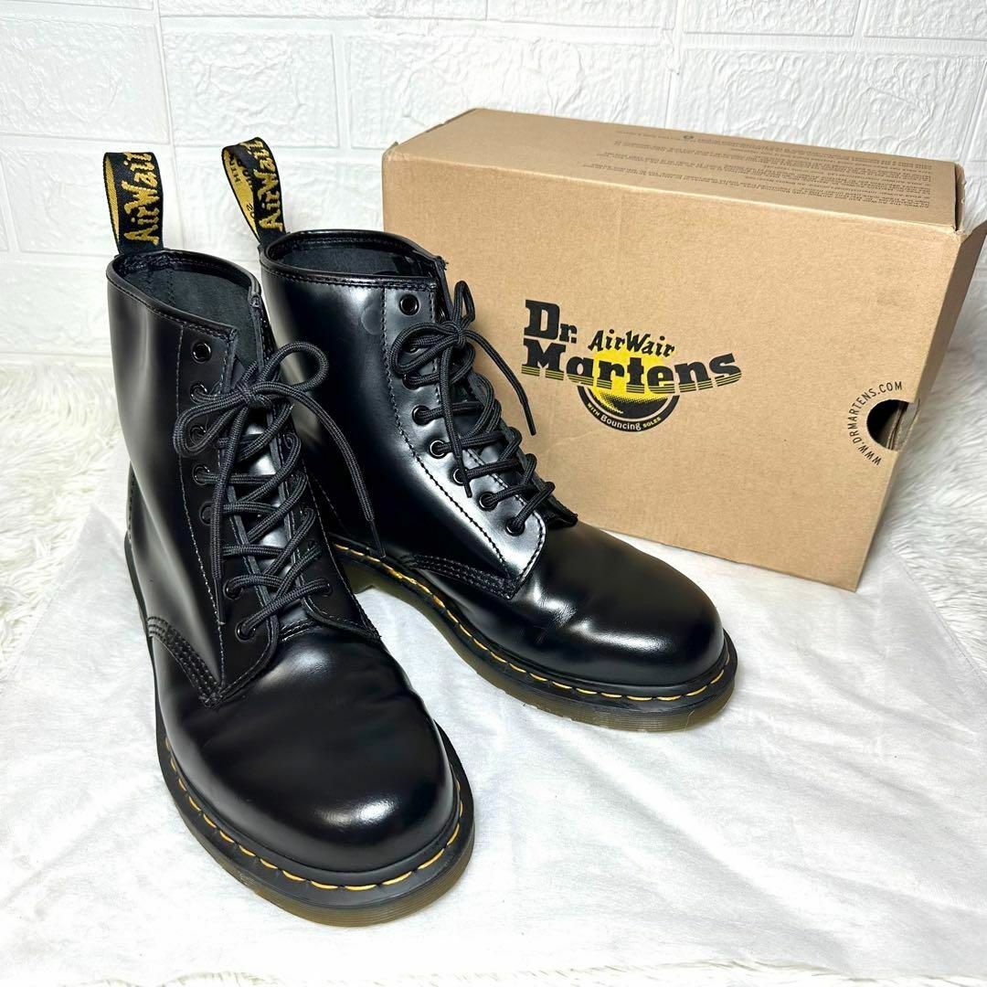 Dr.Martens(ドクターマーチン)の美品✨Dr. Martens 8ホールブーツ　ブラック　レザー　UK9 メンズの靴/シューズ(その他)の商品写真