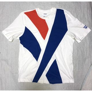 リーボッククラシック(Reebok CLASSIC)のReebokウルトラマンっぽい色Tシャツ(Tシャツ/カットソー(半袖/袖なし))