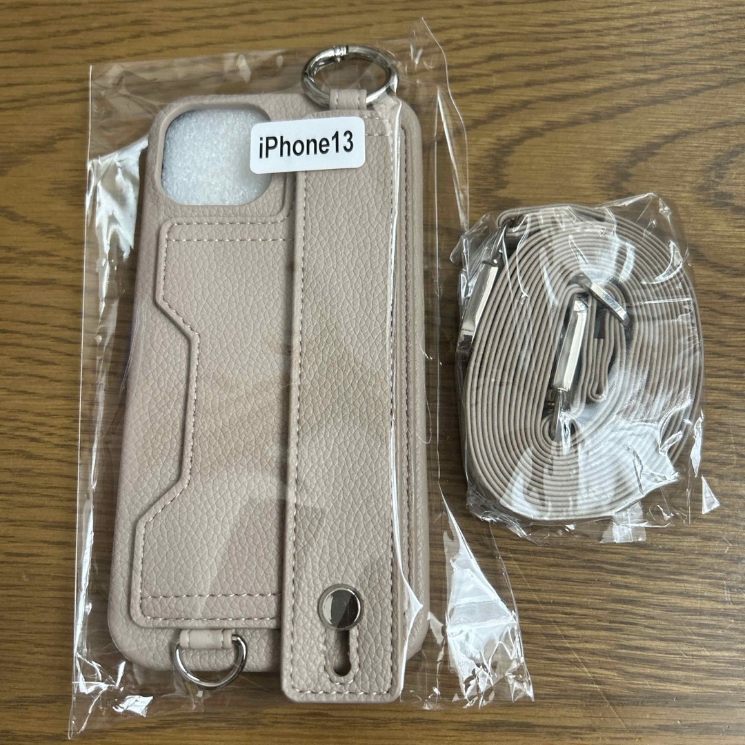 iphoneケース ショルダーストラップ付き iphone13 スマホ/家電/カメラのスマホアクセサリー(モバイルケース/カバー)の商品写真