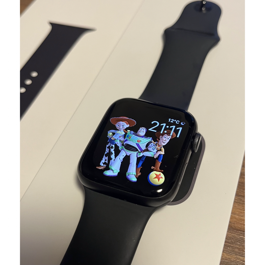 Apple(アップル)のApple Watch SE 44mm スペースグレー メンズの時計(腕時計(デジタル))の商品写真