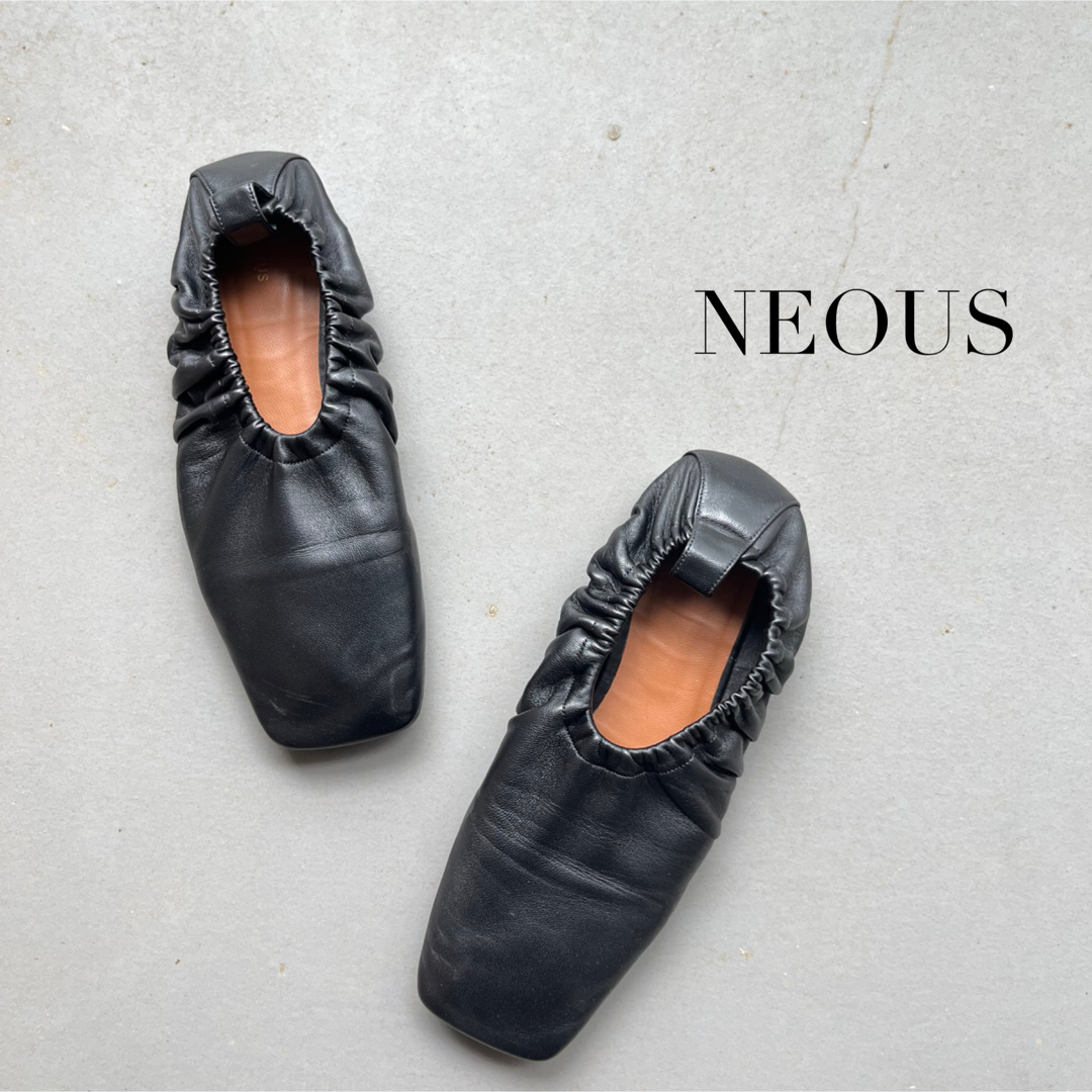 NEBULONI E.(ネブローニ)のNEOUS ギャザーバレエ　シューズ　37 レディースの靴/シューズ(バレエシューズ)の商品写真