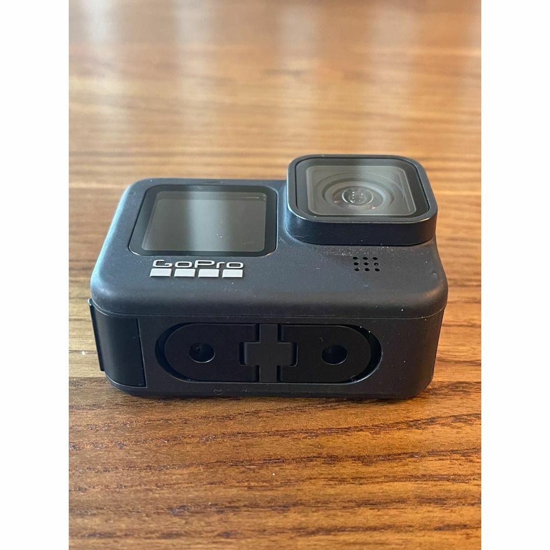 【お得品】GoPro HERO9 スターターキット スマホ/家電/カメラのカメラ(ビデオカメラ)の商品写真