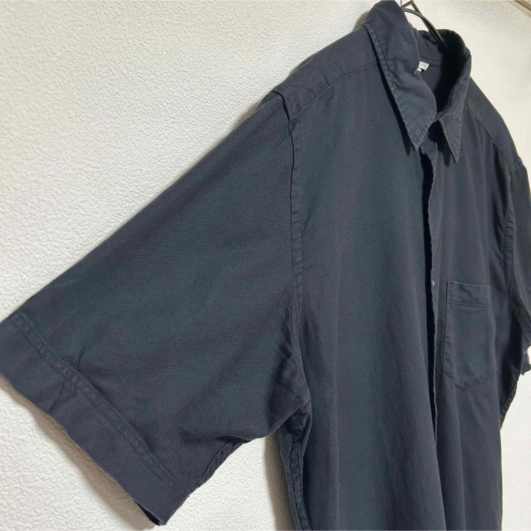 UNIQLO(ユニクロ)の♦︎ UNIQLO ユニクロ 無地 ブラック 半袖シャツ L size メンズのトップス(シャツ)の商品写真