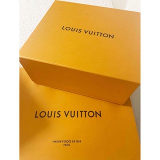 ルイヴィトン(LOUIS VUITTON)のLOUIS VUITTON 空箱セット(紙袋つき)(ショップ袋)
