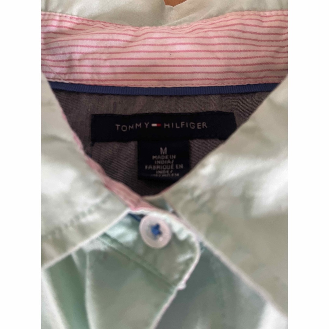 TOMMY HILFIGER(トミーヒルフィガー)のトミーフィルガー長袖シャツ　ミントグリーン　Mサイズ レディースのトップス(シャツ/ブラウス(長袖/七分))の商品写真