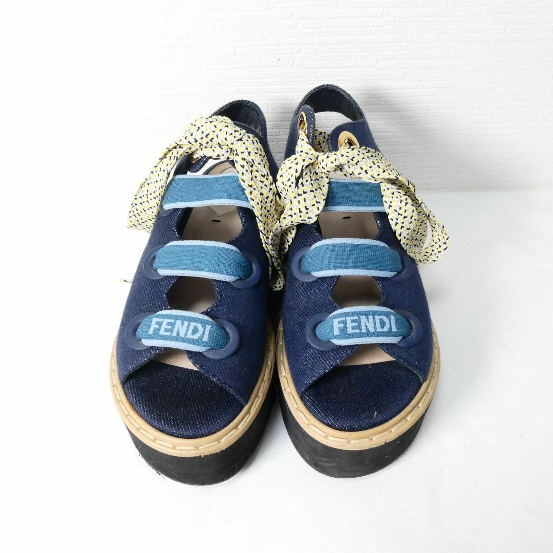 FENDI(フェンディ)の美品 FENDI ロゴ デニム リボン レースアップ 厚底 サンダル レディースの靴/シューズ(サンダル)の商品写真