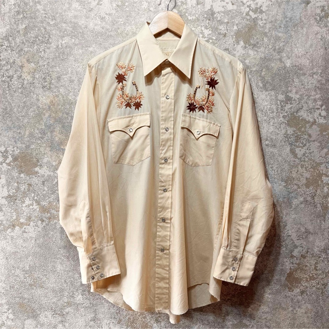 VINTAGE - WESTERN WEAR 刺繍シャツ ウエスタンシャツの通販 by VINTAGE - WESTERN WEAR 刺繍シャツ ウエスタンシャツの通販 by
