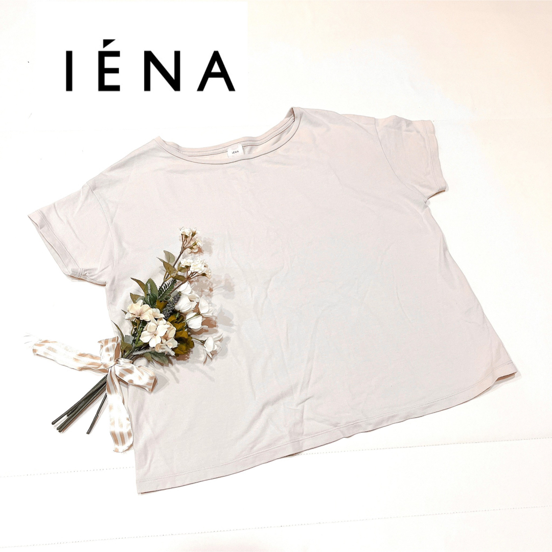 IENA(イエナ)のIENA イエナ　バッグプリント　Tシャツ　ベージュ　レディース　半袖　ゆったり レディースのトップス(Tシャツ(半袖/袖なし))の商品写真